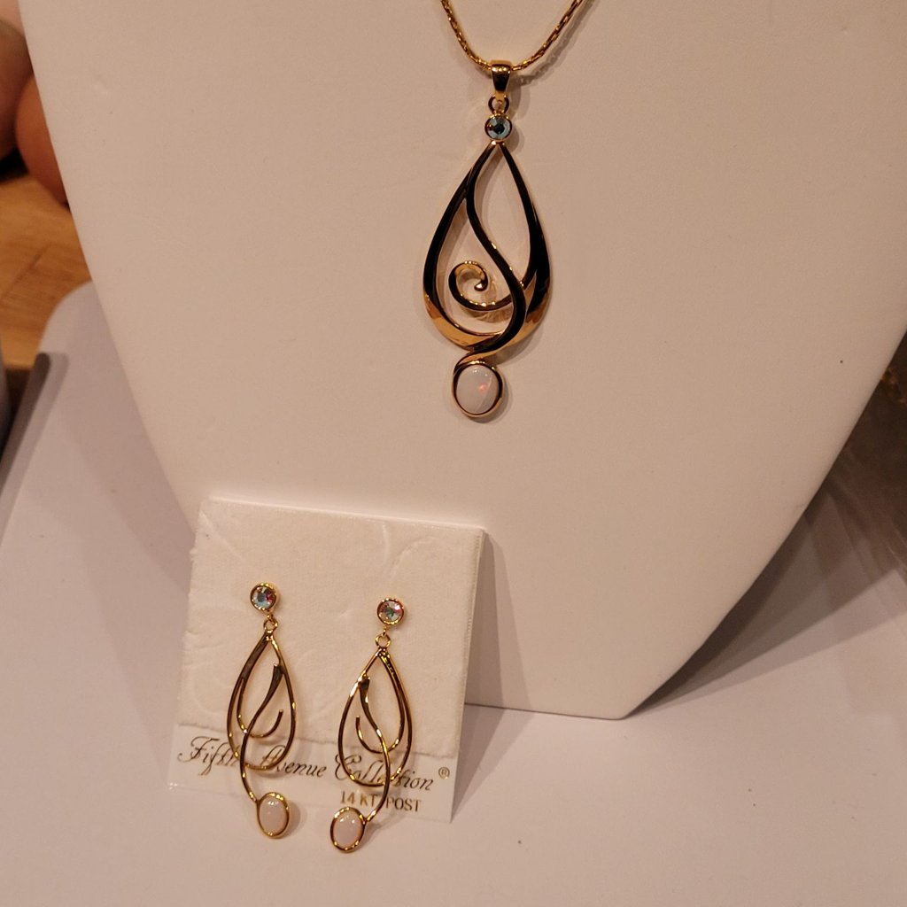 Fifth Avenue Collection A Poetic Design